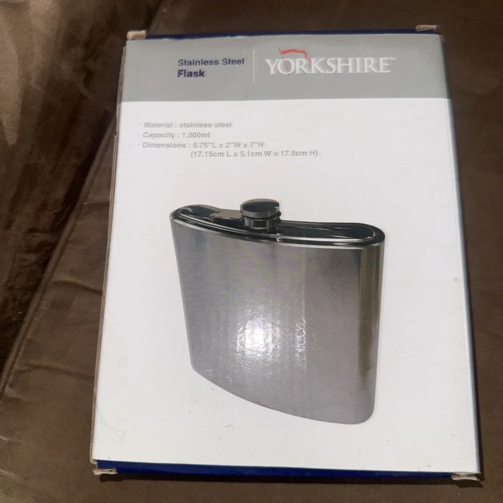 Yorkshire Stainless Steel Flask 1000ml Large Jumbo Hip Flask Silver New